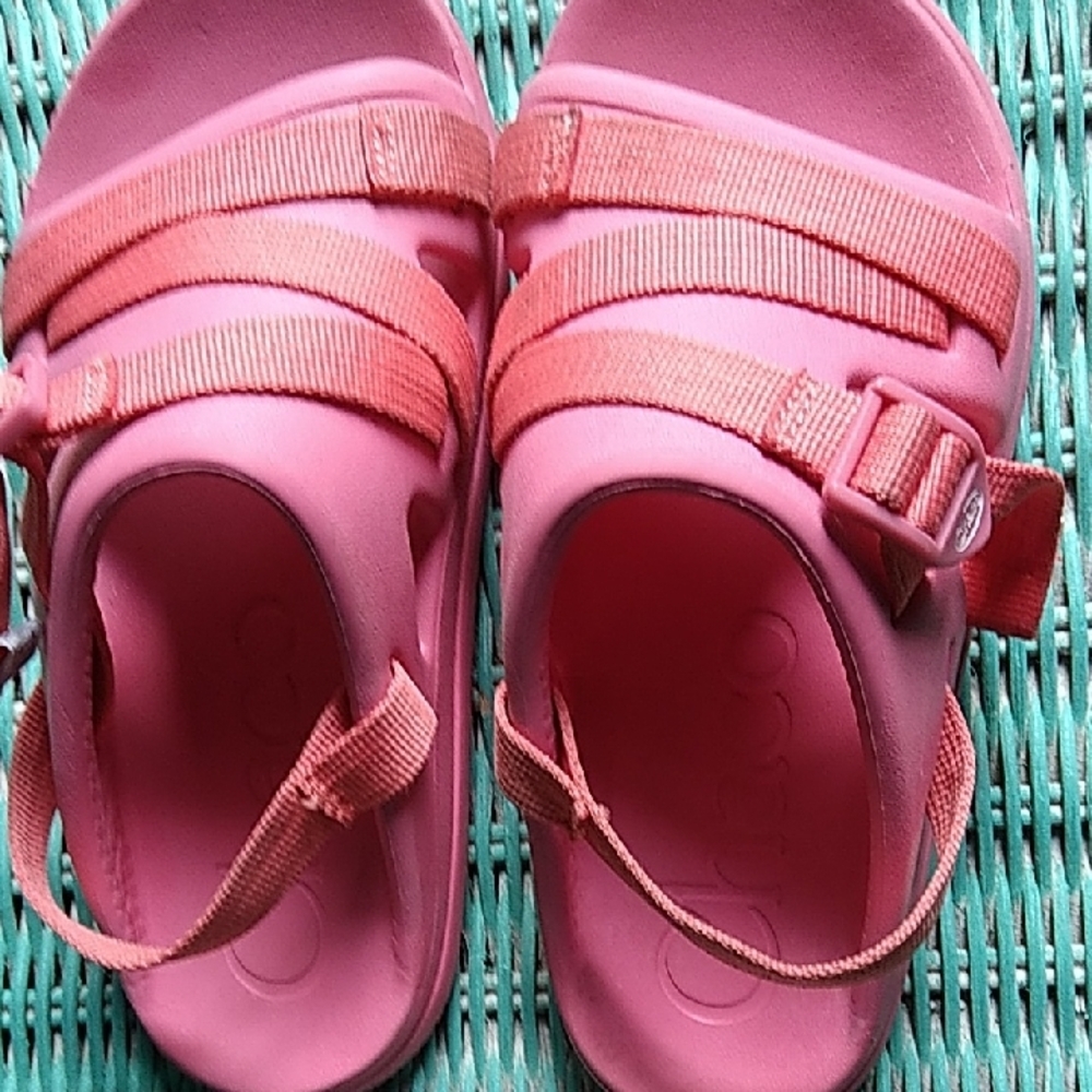 Chaco Sandals Adjustable Straps Waterproof